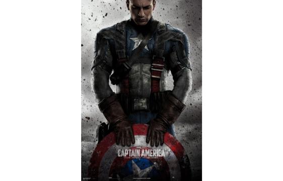 Bild på musmatta Poster Captain America i färgen Blå, Röd, Vit från Marvel mot vit bakgrund.